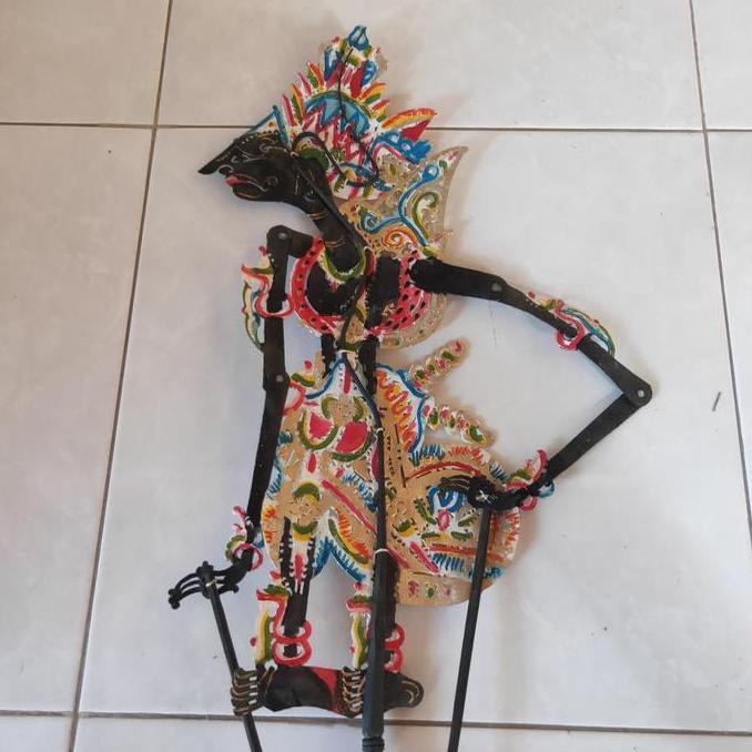 Wayang Kulit Karakter tokoh Prabu Kresna / kresno