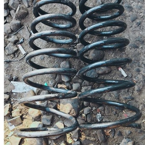 coil spring per belakang KIA Carens 1