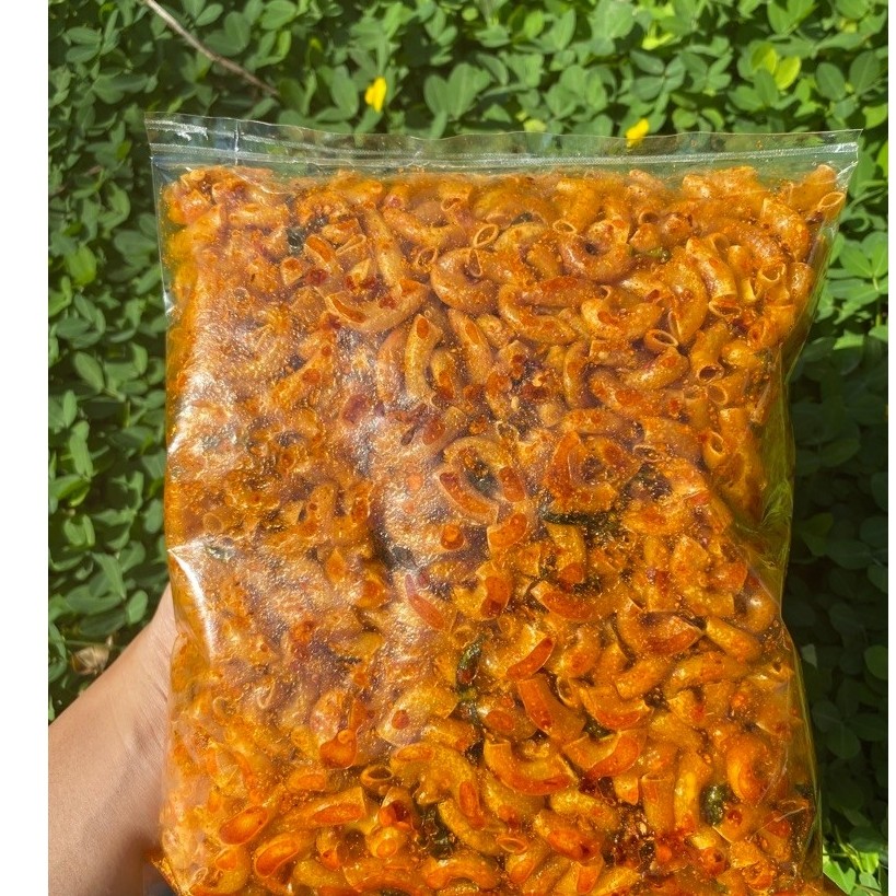 Makaroni cikruh chili oil daun jeruk extra pedas&original 500gram
