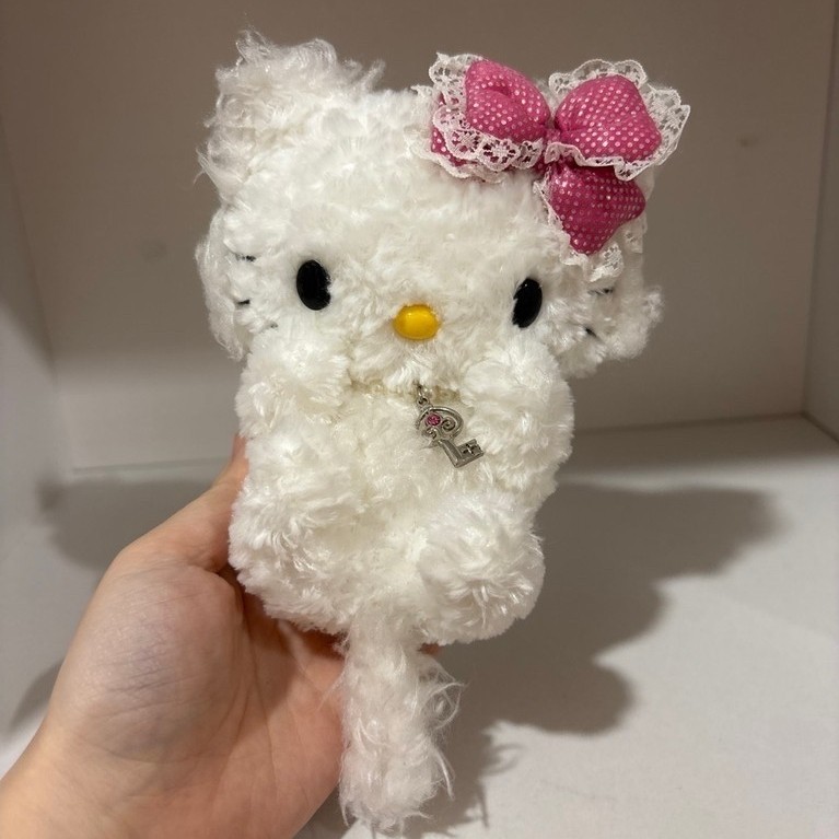 Boneka Charmmy Kitty Fluffy Fur Sanrio Plush