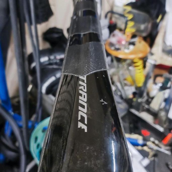 [FRAME 2ND] GIANT TRANCE ADVANCED PRO 0 CARBON 29" Rear Shock DPX2 Sepeda MTB Fullsus Full Suspensio