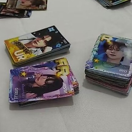 BATCH 3 RHYTHM HIVE & SUPERSTAR PHOTOCARD