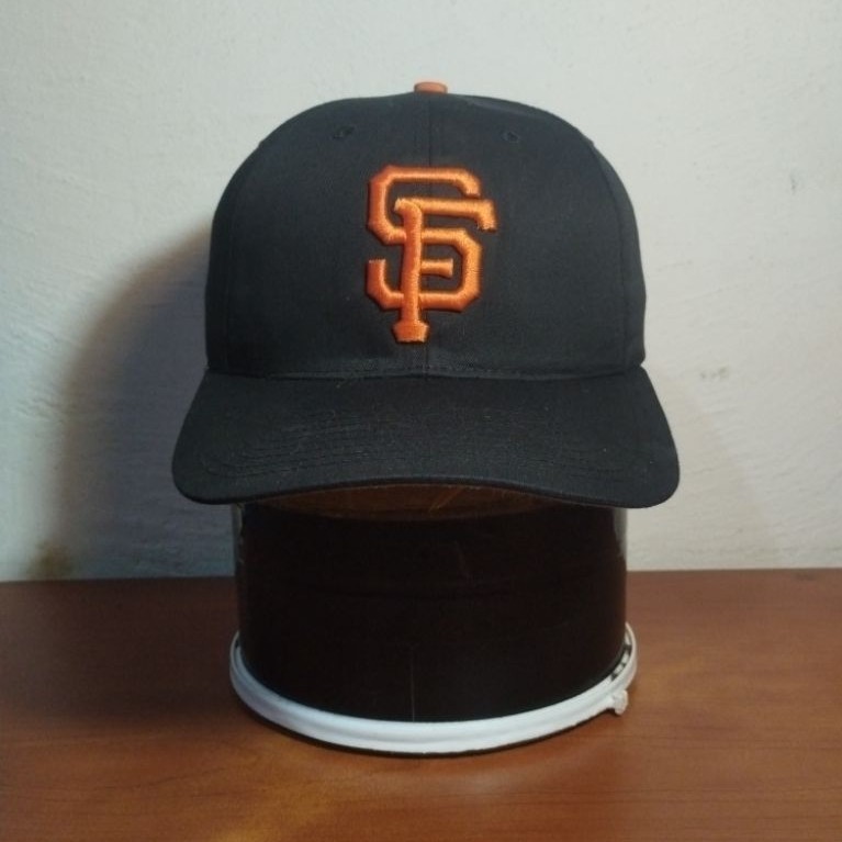 Topi MLB SF Giants Likenew