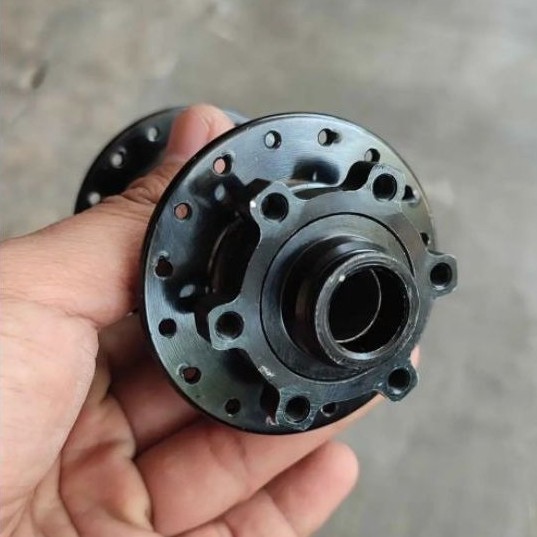 Hub depan TA nautilus