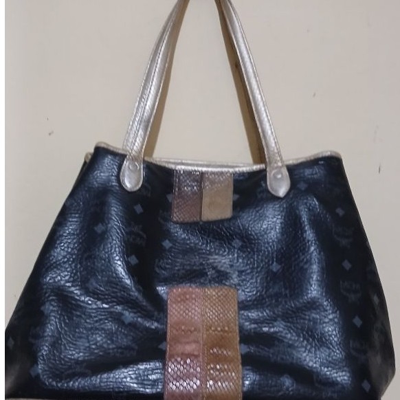 Tas mcm model bisa hobo atau tote