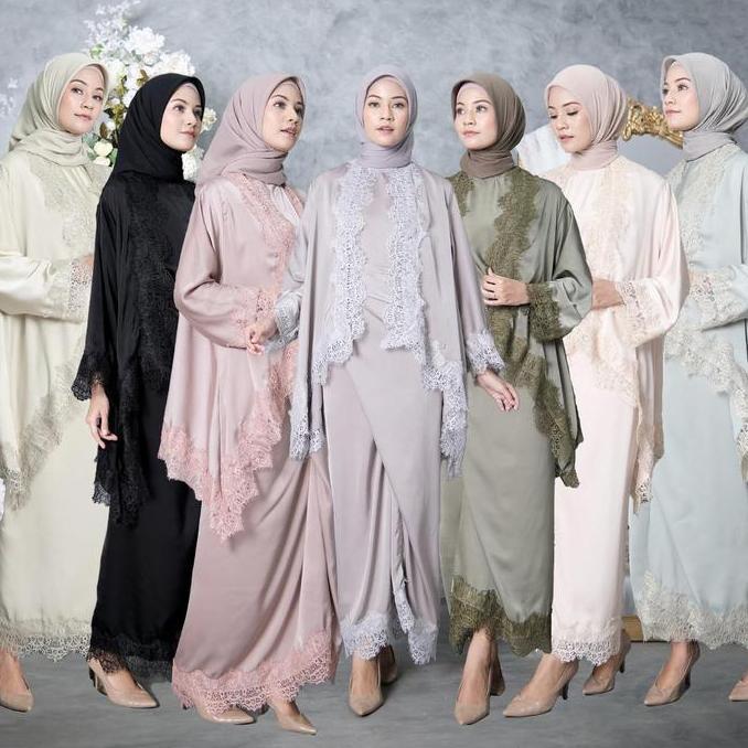 New- Firda -  One Set Putri 3In1  ( Outer Lilit Free Inner ) Raya Exlusive Collection Bahan Silk