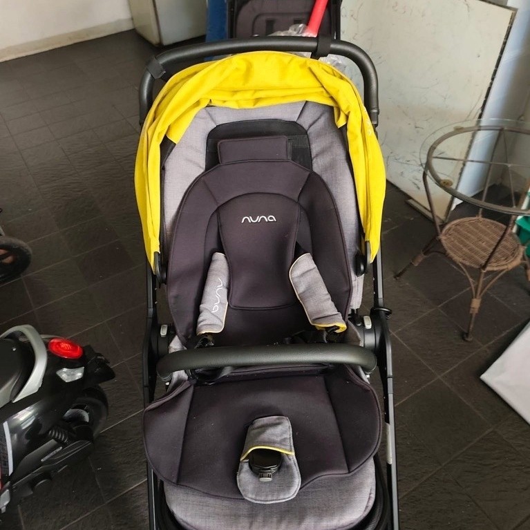 stroller nuna triv