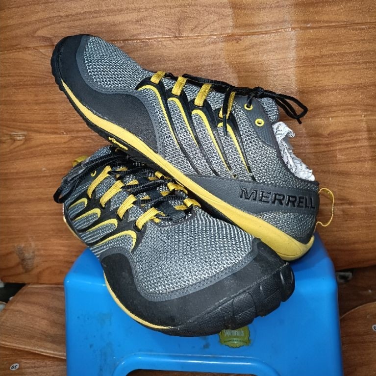 Sepatu BAREFOOT MERRELL VIBRAM size 47/48