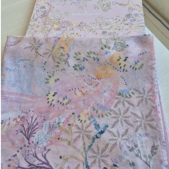 preloved buttonscraves misool voile square (jellyfish)