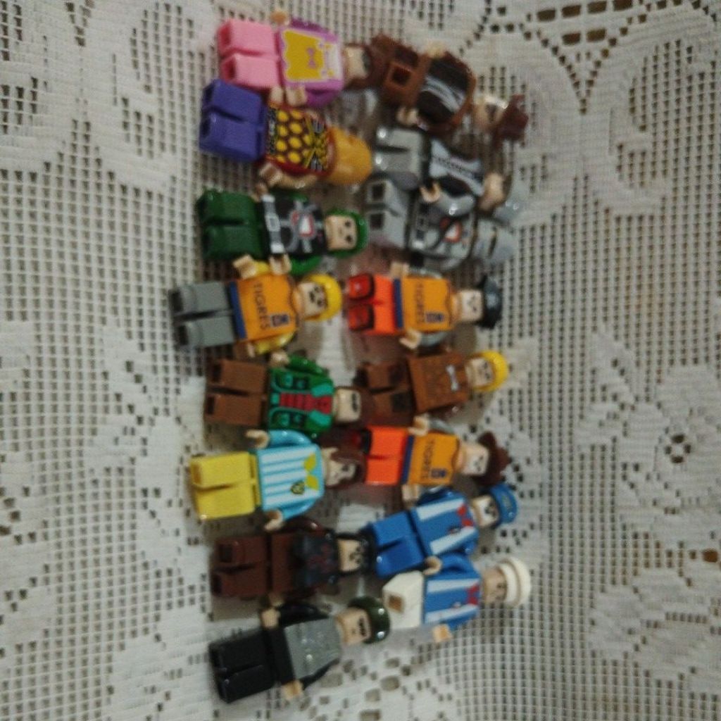 jual mainan orang orangan lego