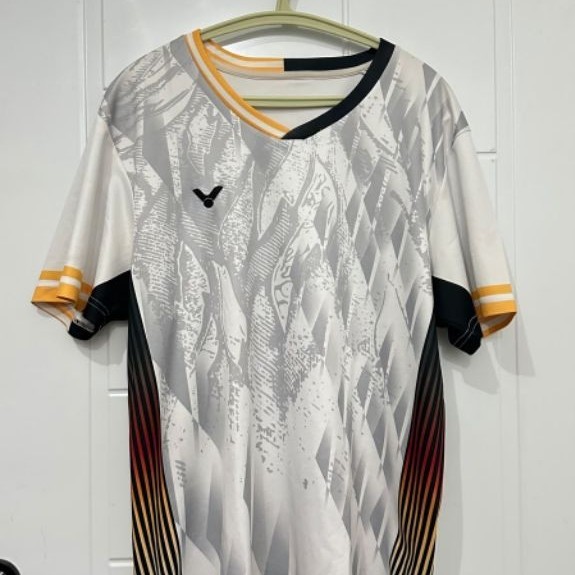 Preloved baju Badminton Victor warna putih