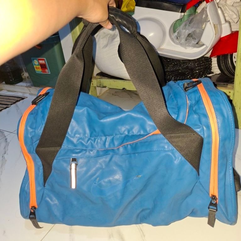 PRELOVED DUFFLE BAG/ TRAVEL BAG NIKE