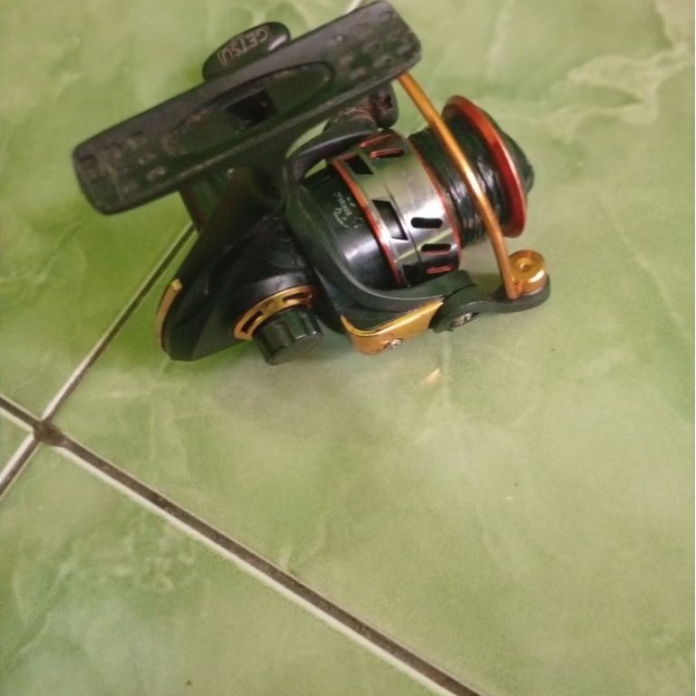 reel pancing bekas berkualitas, gulungan benang