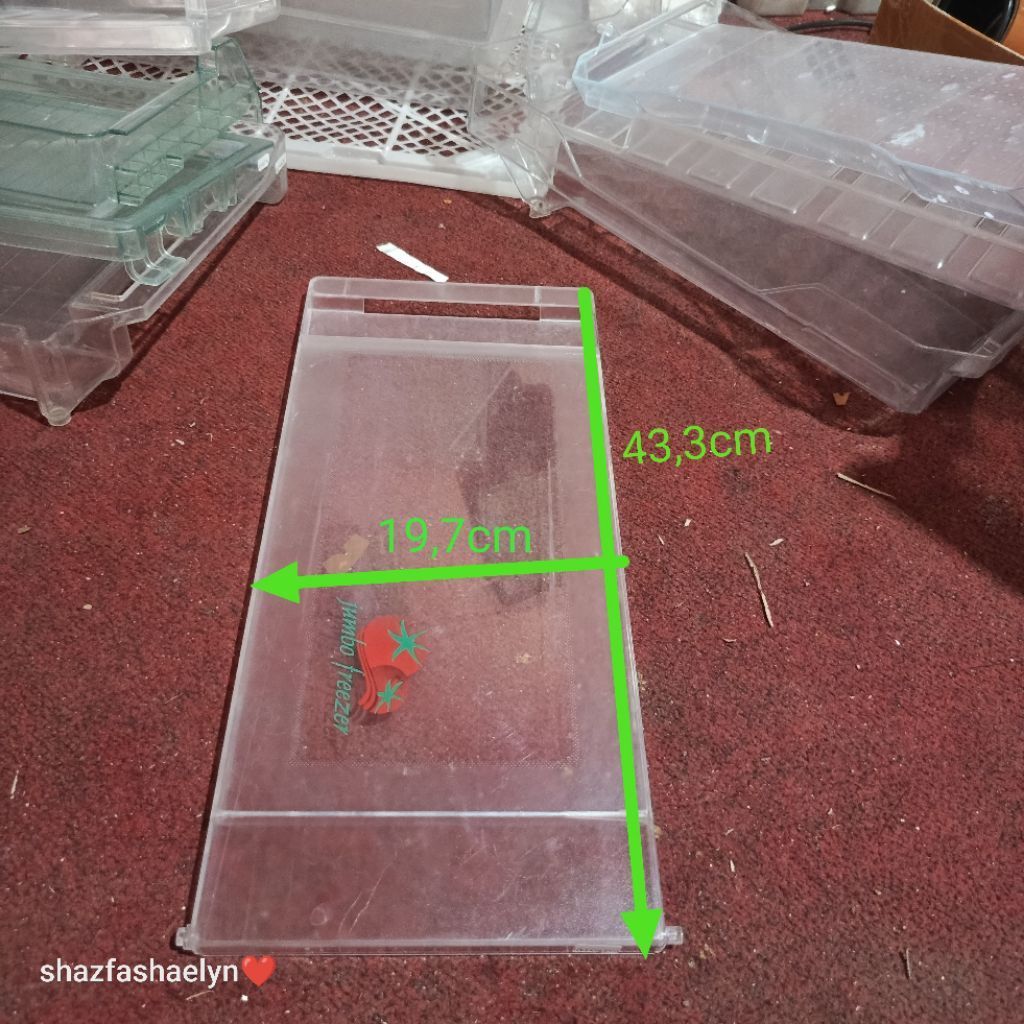 Tutup freezer kulkas