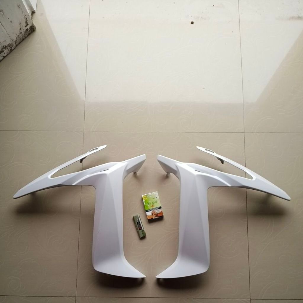 Cover sayap  Yamaha xeon karbu 44D kanan kiri original second copotan(Ready sesuai foto)