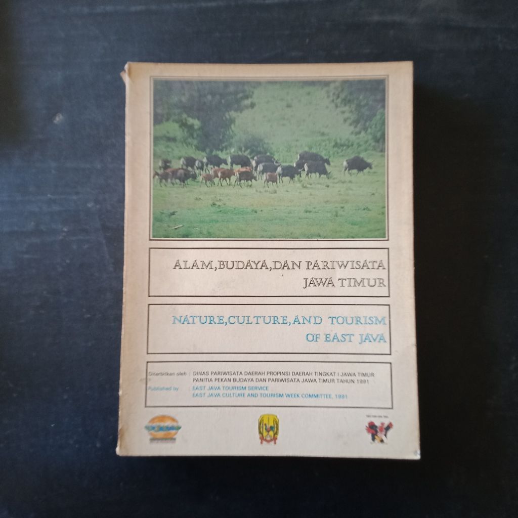 Alam, Budaya, dan Pariwisata Jawa Timur (Bilingual) - East Java Tourism