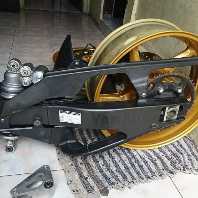 set arm velg Yamaha yzf R1 limbah moge