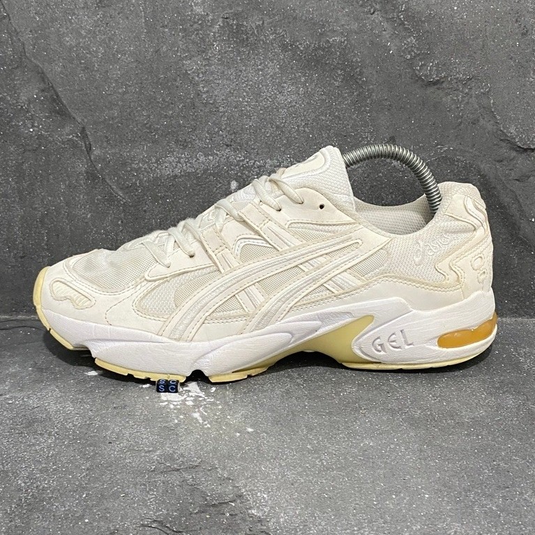 Gel kayano 5 A5052