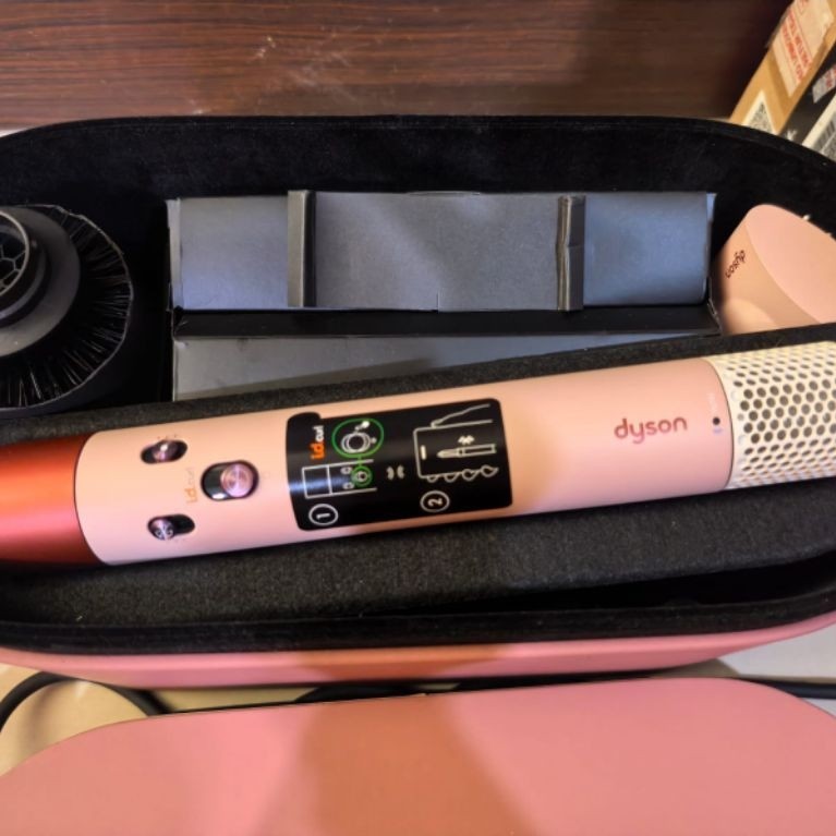dyson airwrap preloved