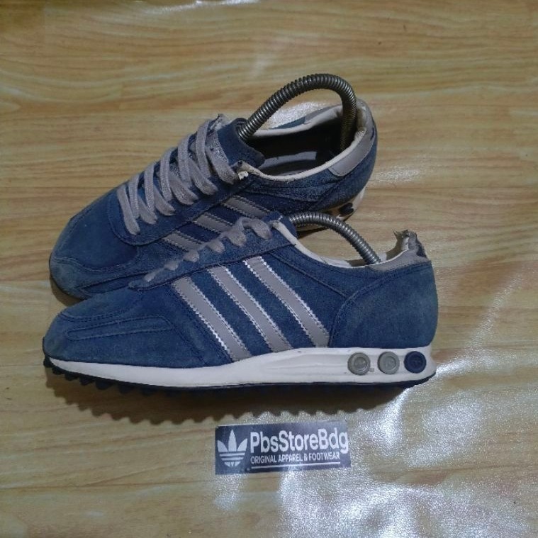 sepatu adidas la trainer size 36 second original