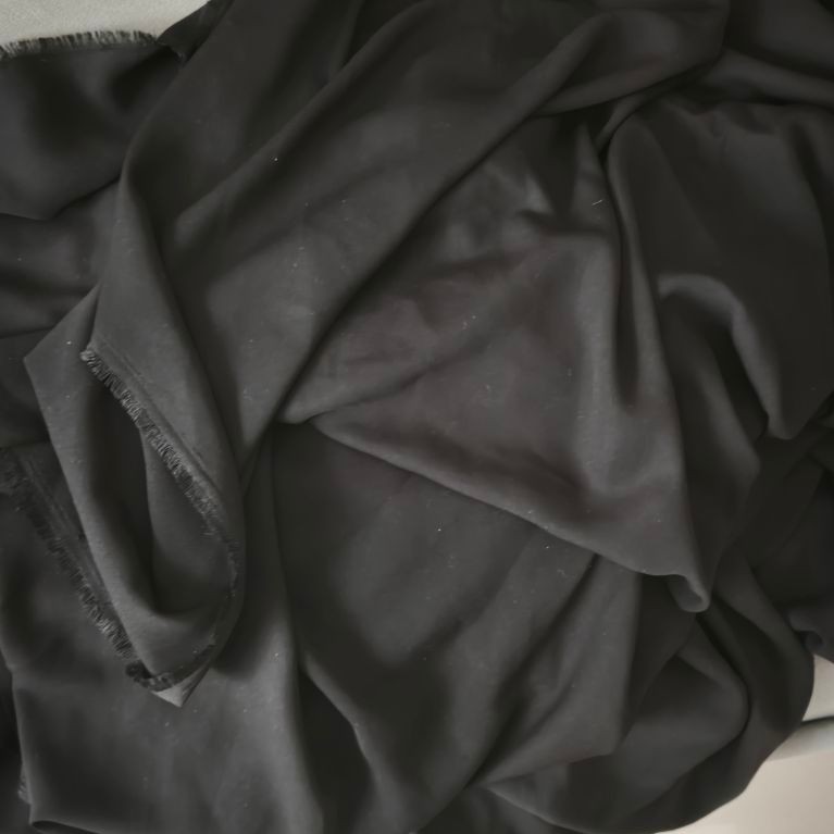 Kain bahan jetblack kiara atau jetblack mta