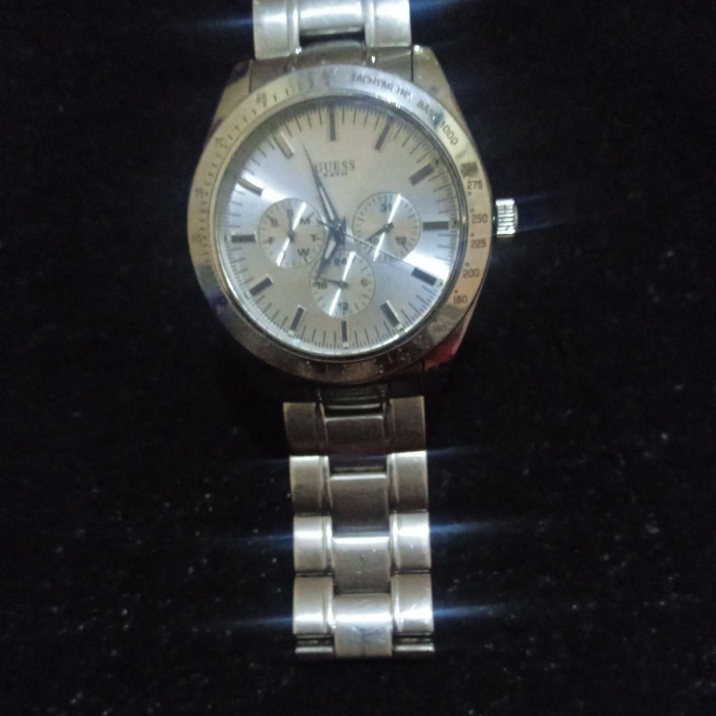 Jam Guess Kondisi Mulus Second