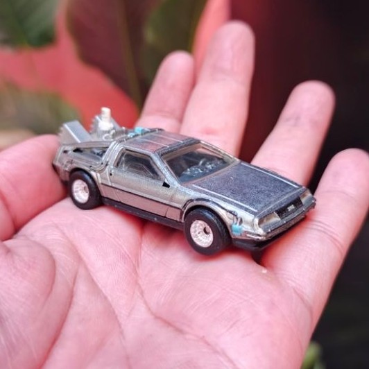 Diecast Hot Wheels TIME MACHINE MR. FUSION Back to the Future HW Retro Hotwheels Loose Ban Karet
