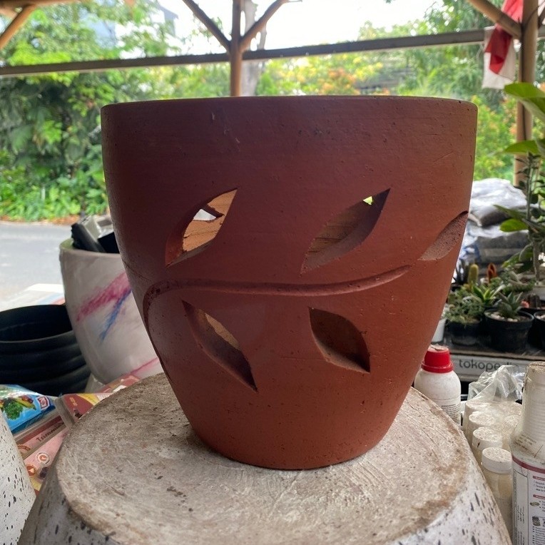 POT TERRACOTTA POT ANGGREK POT KAKTUS GERABAH TANAH / Pot Gerabah