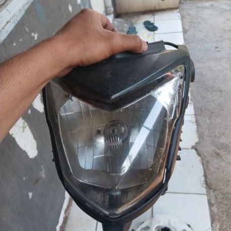 headlamp cb 150r old