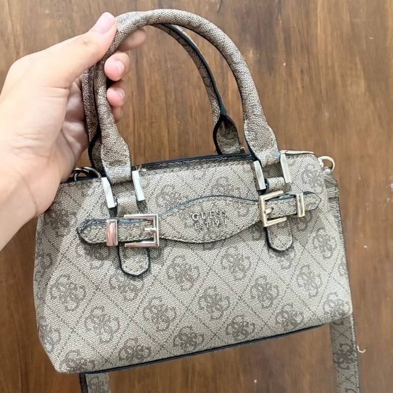 Preloved Tas Guess Katya Mini Satchel original 100%