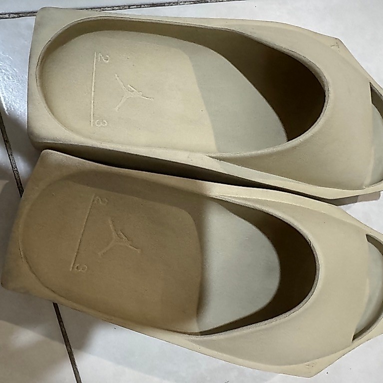 NIKE JORDAN SANDALS UNISEX