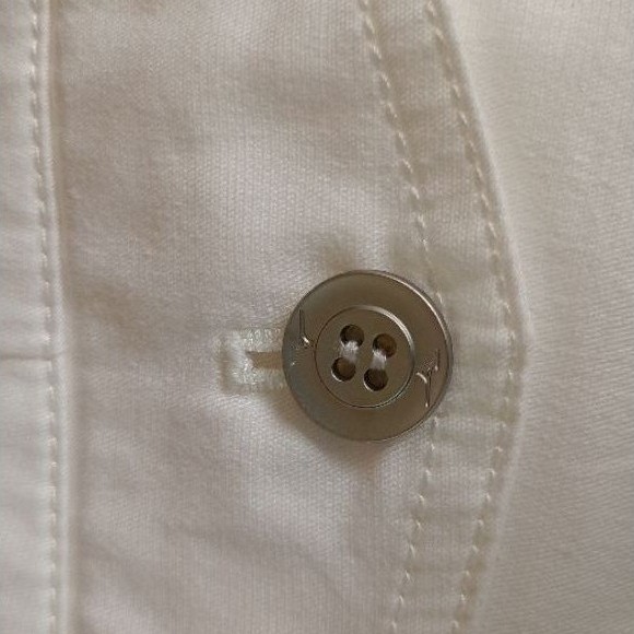 Celana Pendek Kargo Pria Mizuno Golf White Cargo Short Pants LP  82  size  32