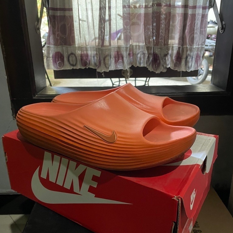 NIKE Sandal Reactx Rejuven8 Second original 100%