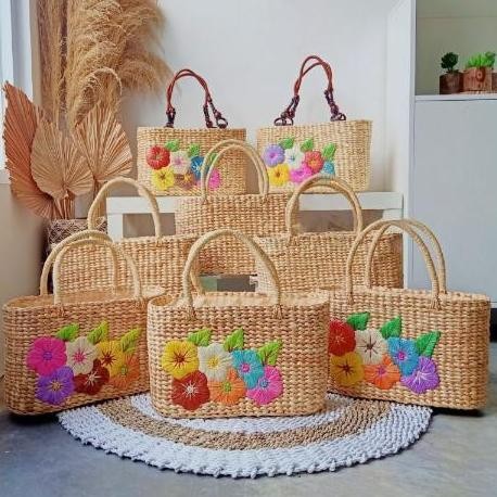 Tas Moeza Anyaman Enceng Gondok Sulam Benang Jogja Eceng Handmade Bag