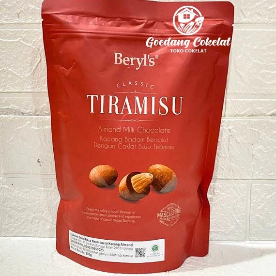 

Beryl'S Beryls Classic Tiramisu Almond Green Tea Milk White Dark Chocolate With Dried Strawberry 300G