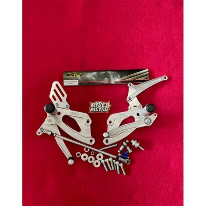 Footstep Underbone BPro R15 V3 Original