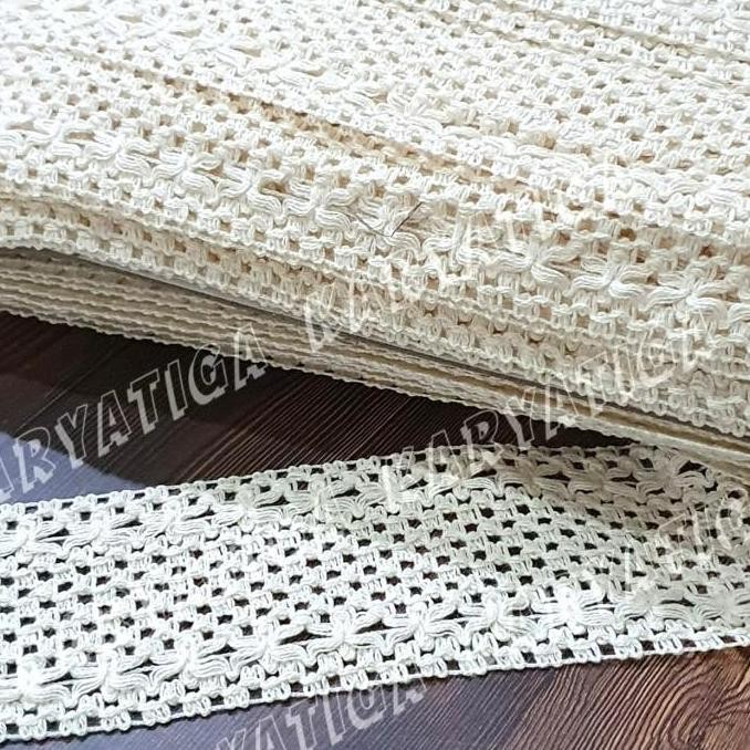 

^^^^^] (RX66) Renda Kait / Rajut Tengah Lebar 6 CM - Panjang 50 YARD