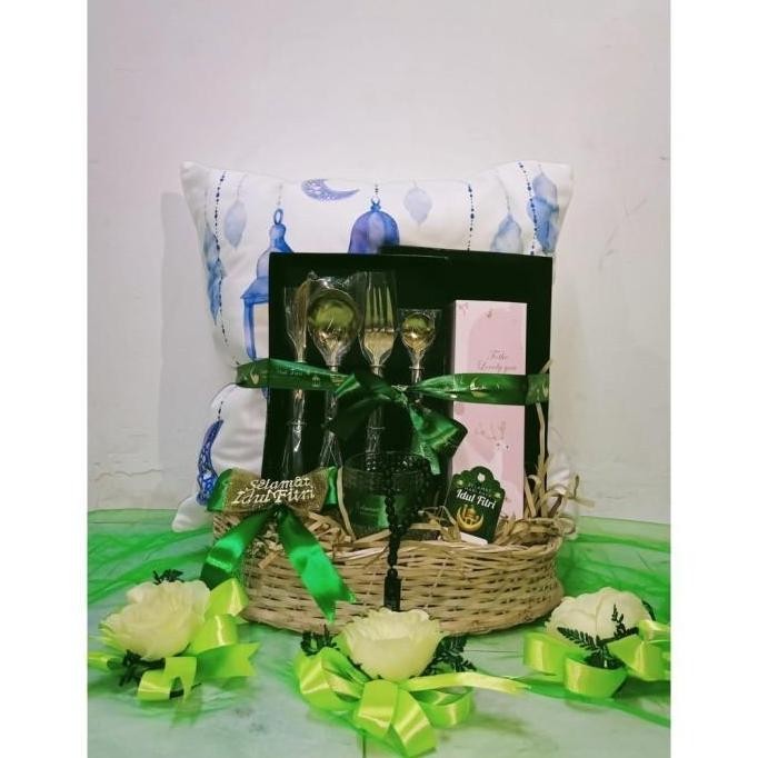 

Parcel Lebaran Lengkap Elegan Hampers Hari Raya Idul Fitri Hadiah Mura