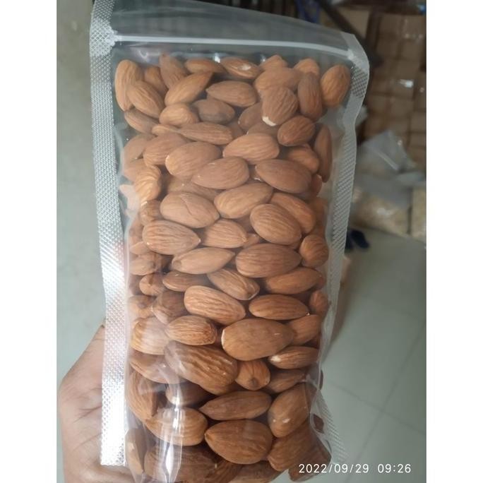 

Kacang Almon Utuh Mentah 250Gr Natural Almond Supreme 27/30 Food Snacks Allshop