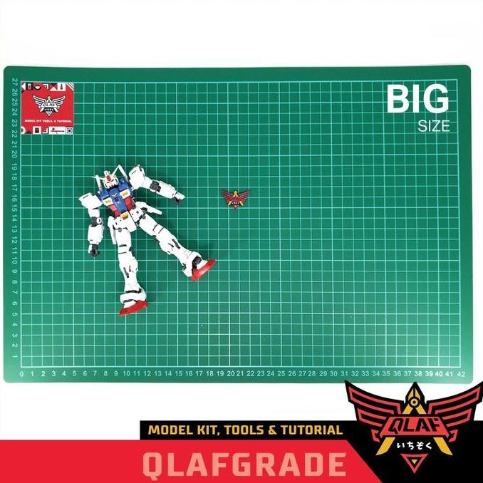 

Cutting Mat A3 SDI alas potong rakit GUNDAM GUNPLA LARGE BESAR Terbaik