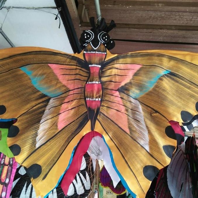 Layang layangan Bali kupu kupu