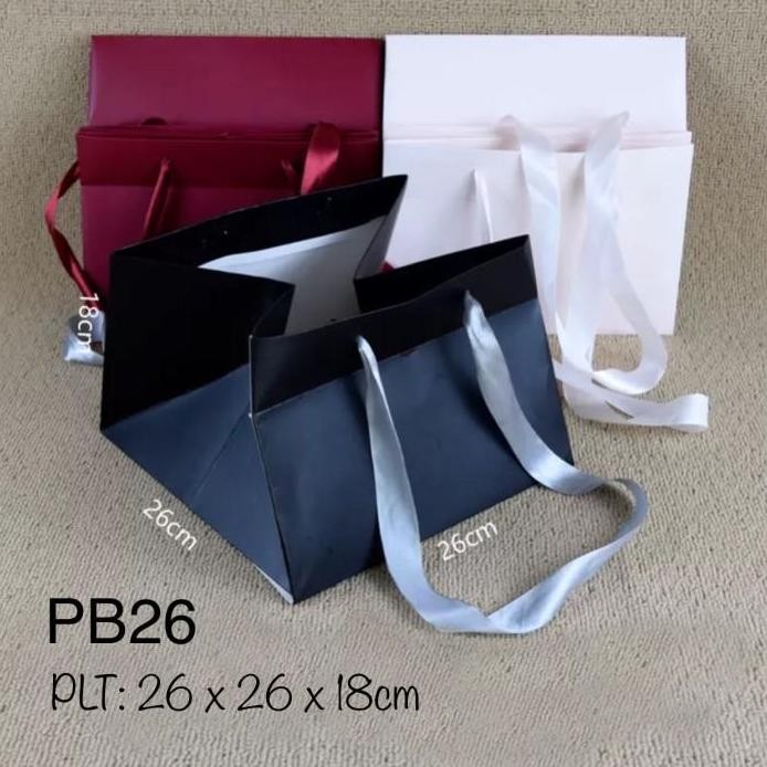 

Terlaris Pb Paper Bag Merah| Hitam| Pink| Cake| Lebaran| Mooncake|Sincia |Natal