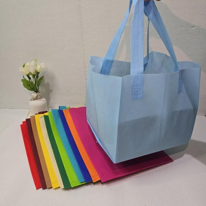 

Promo Tas Goodiebag Box Nasi 20X20