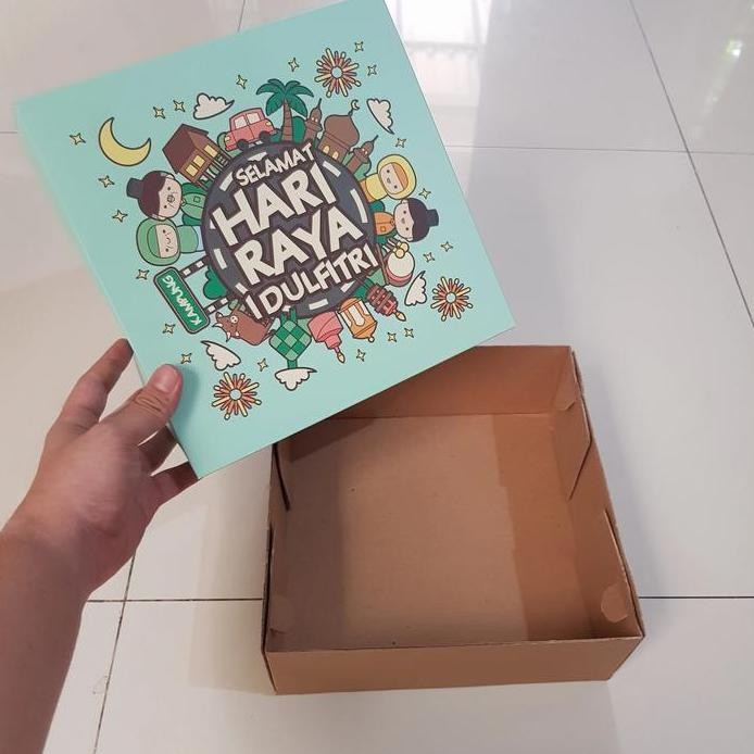 

Promo Dus Motif Idul Fitri "Hari Raya" Uk. 25X25X10Cm Utk Marmer Cake,Dll