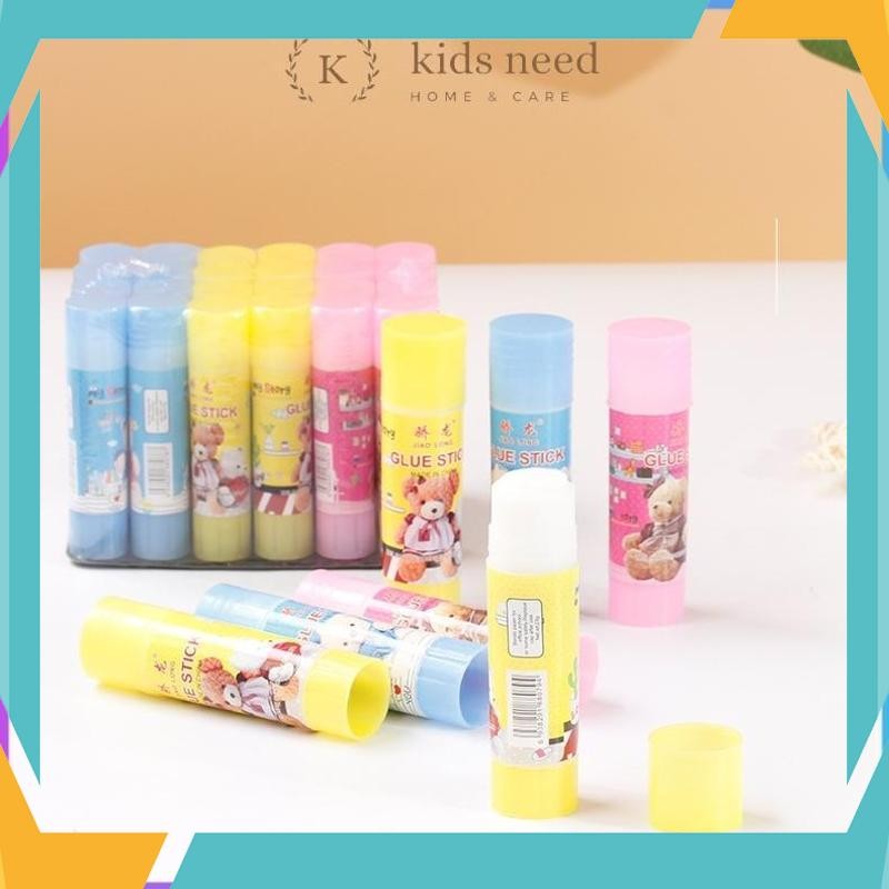 

Cuci Gudang (1pak=24pcs) Glue Stick Fancy Kertas Batang / Glue Stik 10 Gram Karakter Motif Kartun / Lem Stik Fancy Murah JRA-59