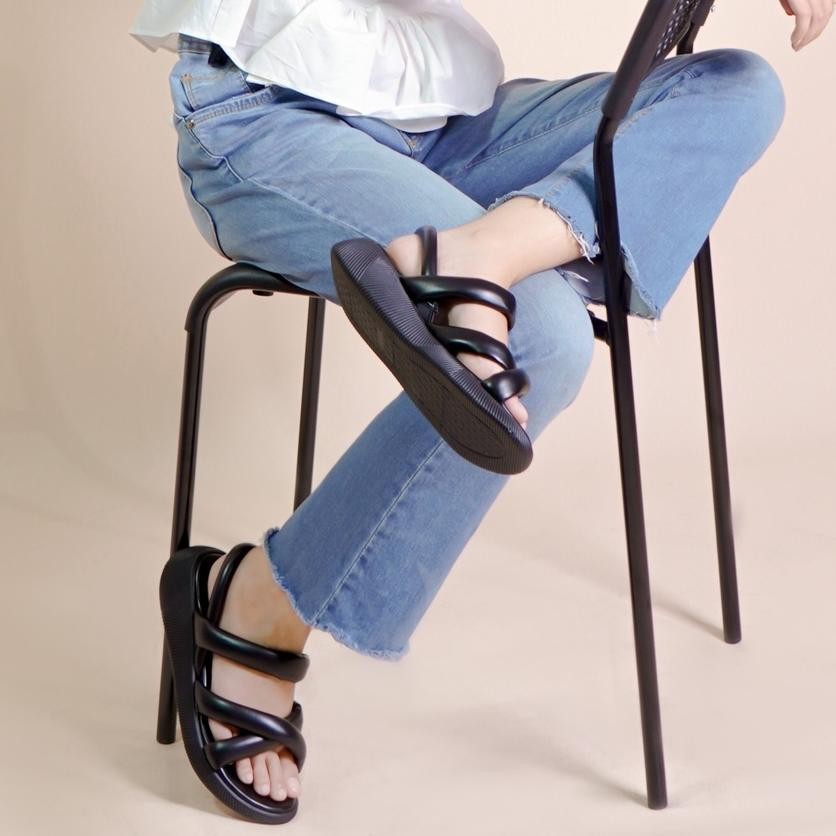 Sale Lapepa Yuk - Sepatu Sandal Wanita Wedges Vivian Model Silang Dua Tali Strap Belakang Hak Tinggi