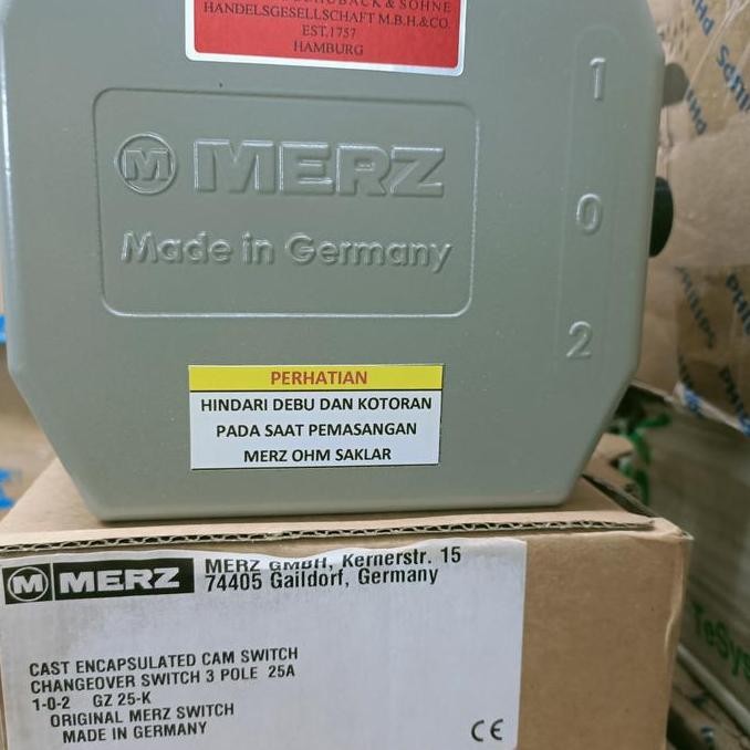 Promo COS/ Ohm Saklar 3 pole 25A Merz COD