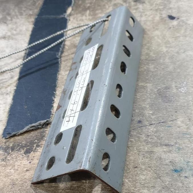 TERBARU - lemari besi rak siku lubang 4x6 tebal 2mm rack lobang 4 x 6 meter