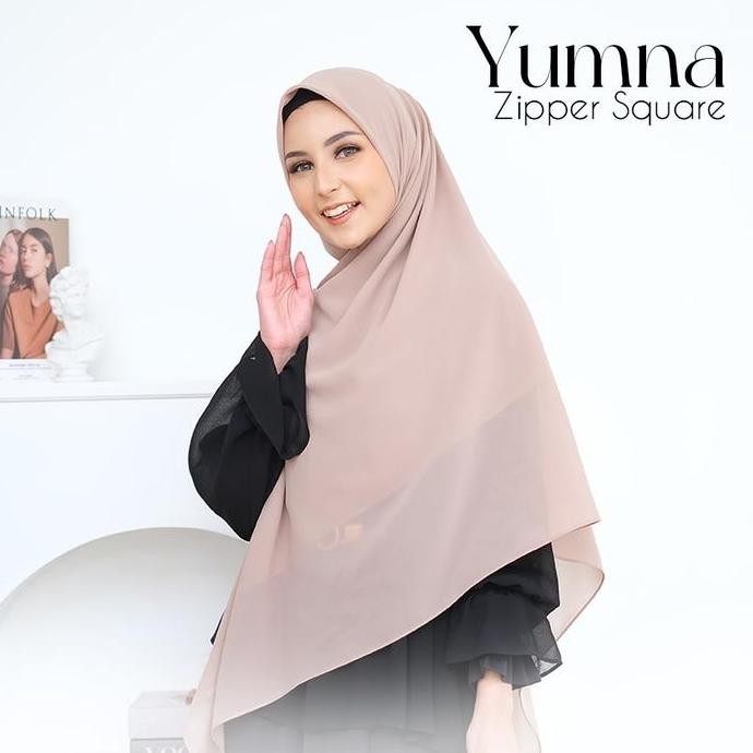 (Good) Yumna Zipper Square / Hijab Segi Empat Zipper