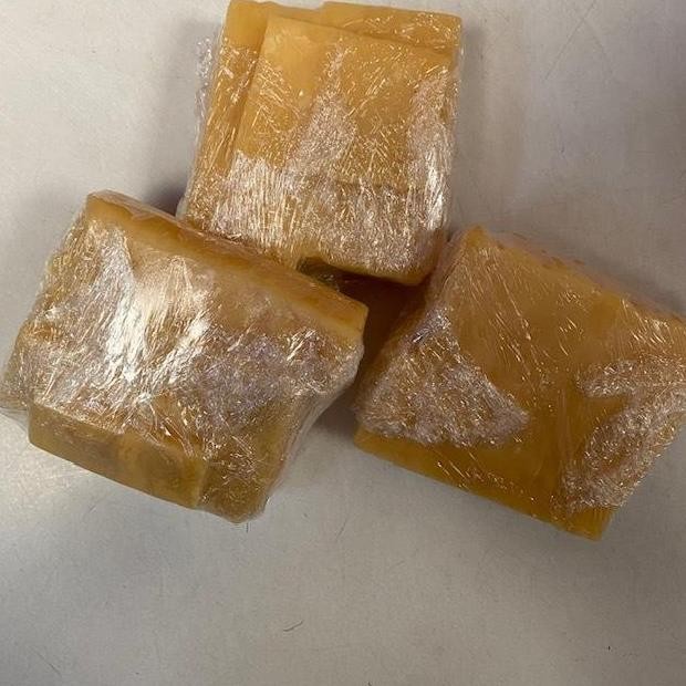 (Good) Green Valley Parmesan Blok / Keju Parmesan Cheese / Keju Parmesan Block